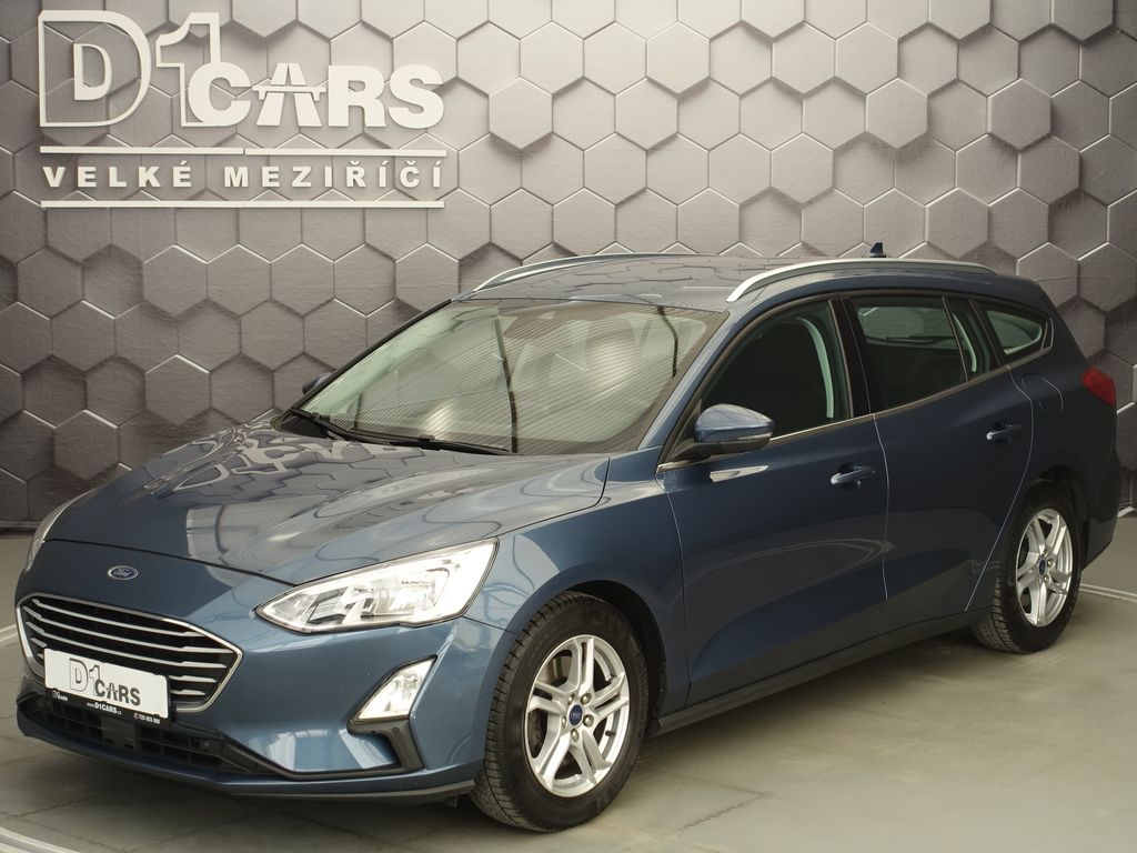Ford Focus 1.0 EcoBoost ZIMNÍ PAKET