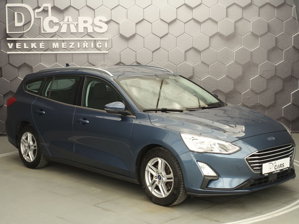 ford-focus-1-0-ecoboost-zimni-paket - 5