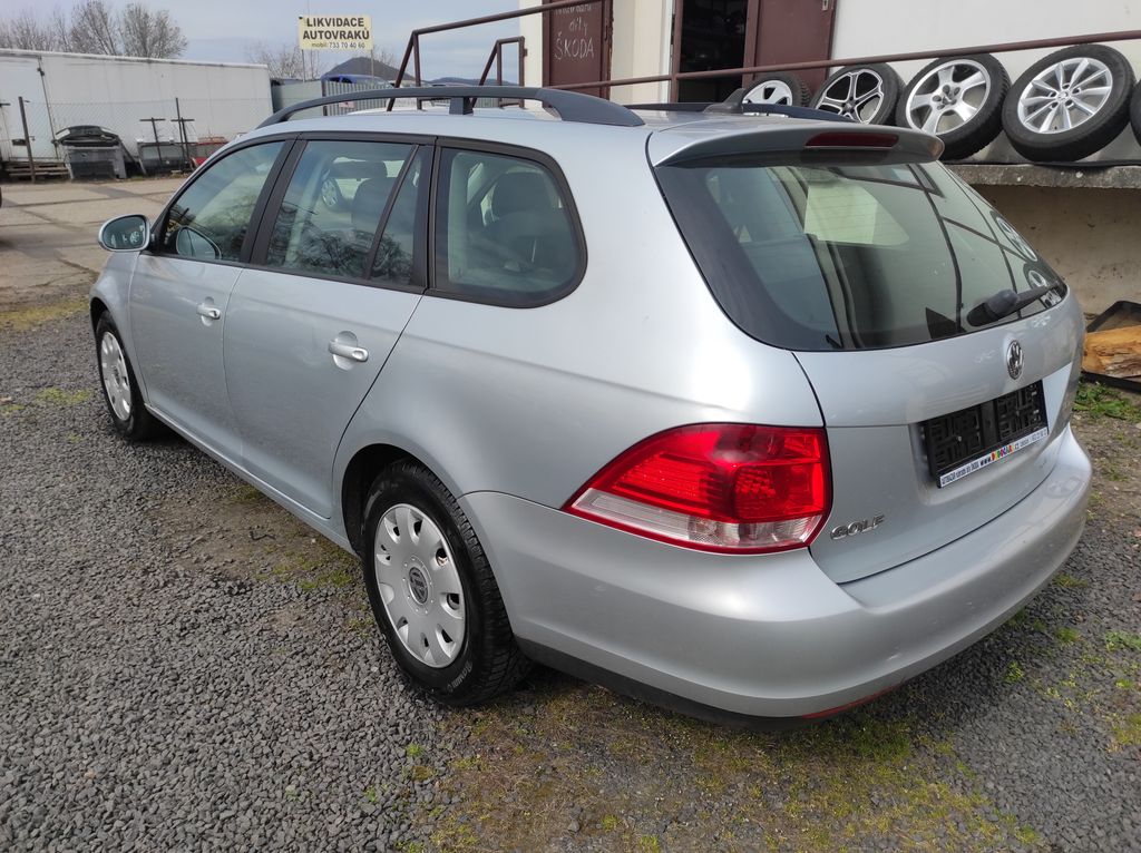 volkswagen-golf-1-9-tdi-variant-trendline - 2