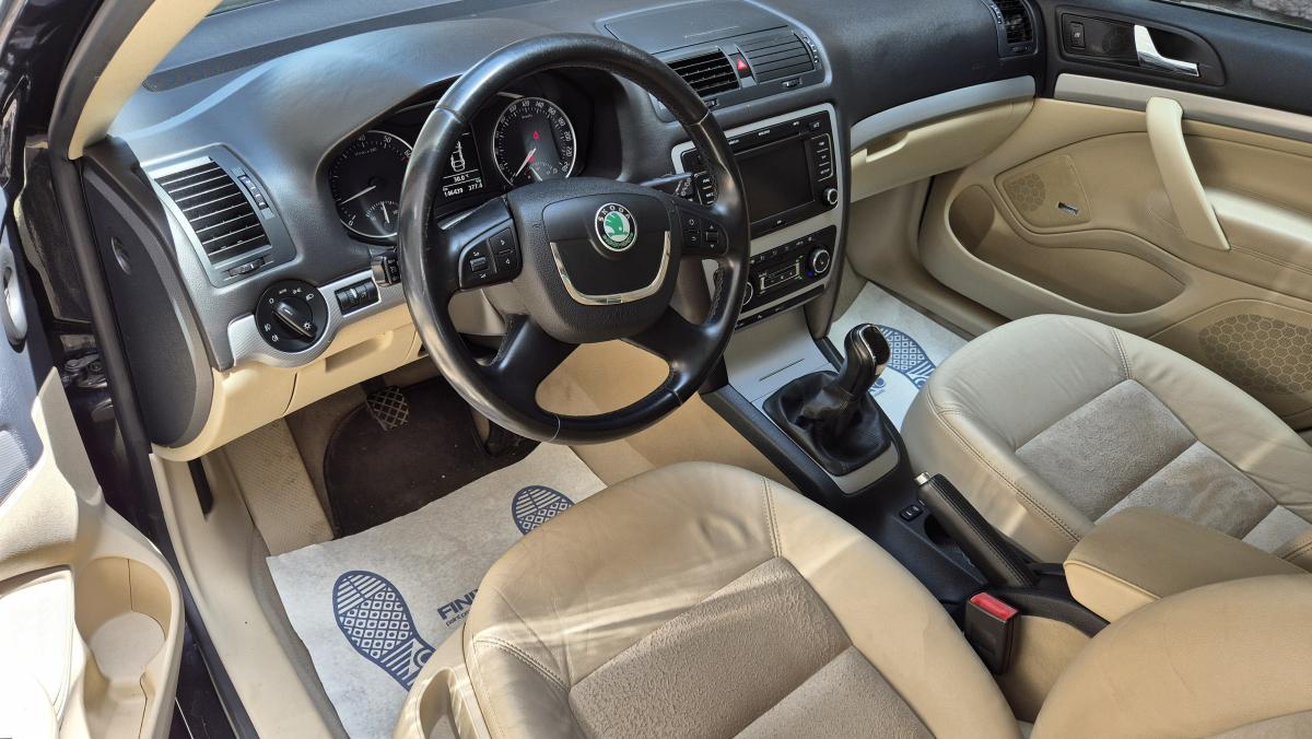 skoda-octavia-1-8-tsi-4x4-style - 7
