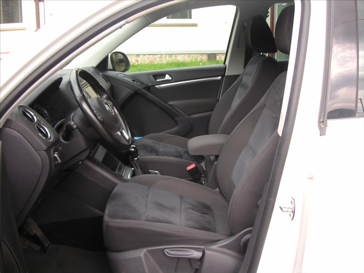 volkswagen-tiguan-2-0-tdi-4motion-bmt-sport-style - 6