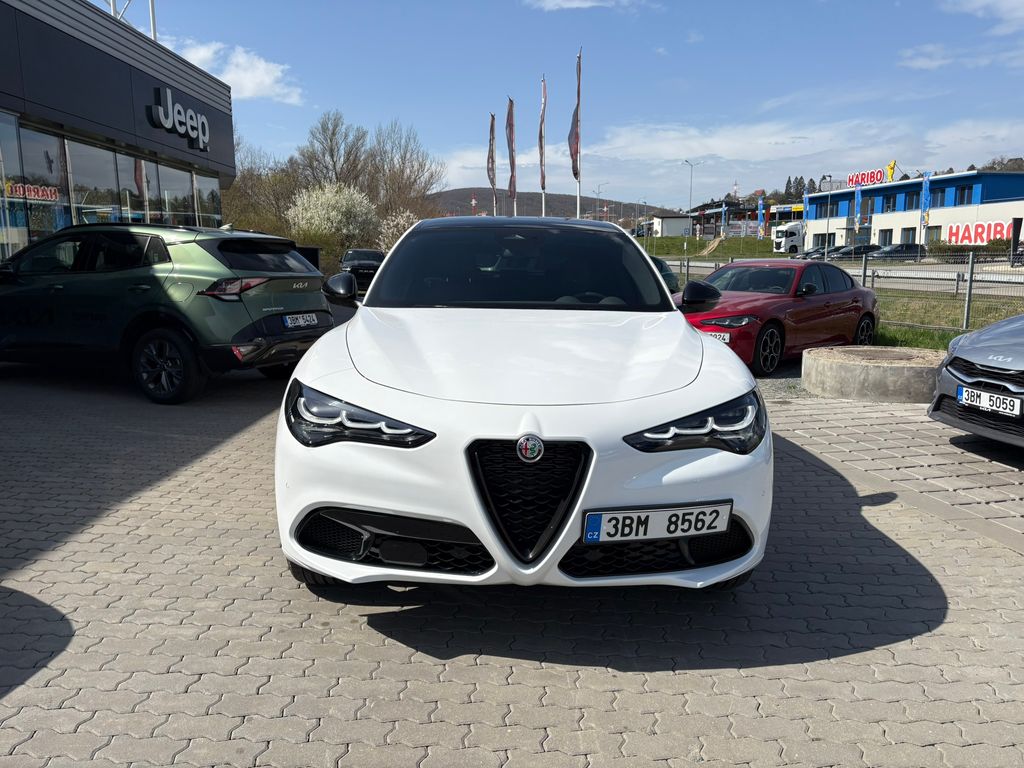 alfa-romeo-stelvio - 7