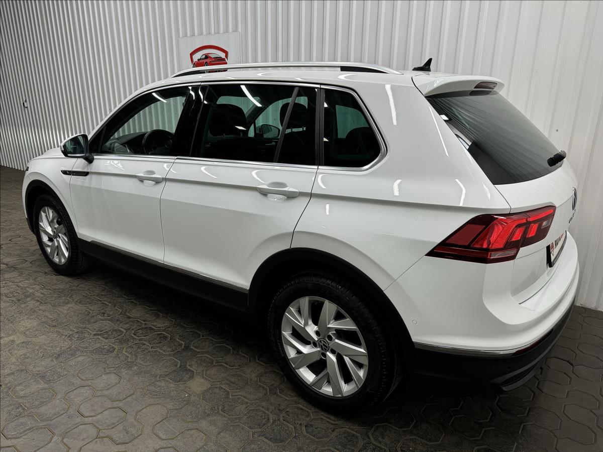 volkswagen-tiguan-1-5tsi-110kw-dsg-acc-navi-led - 5