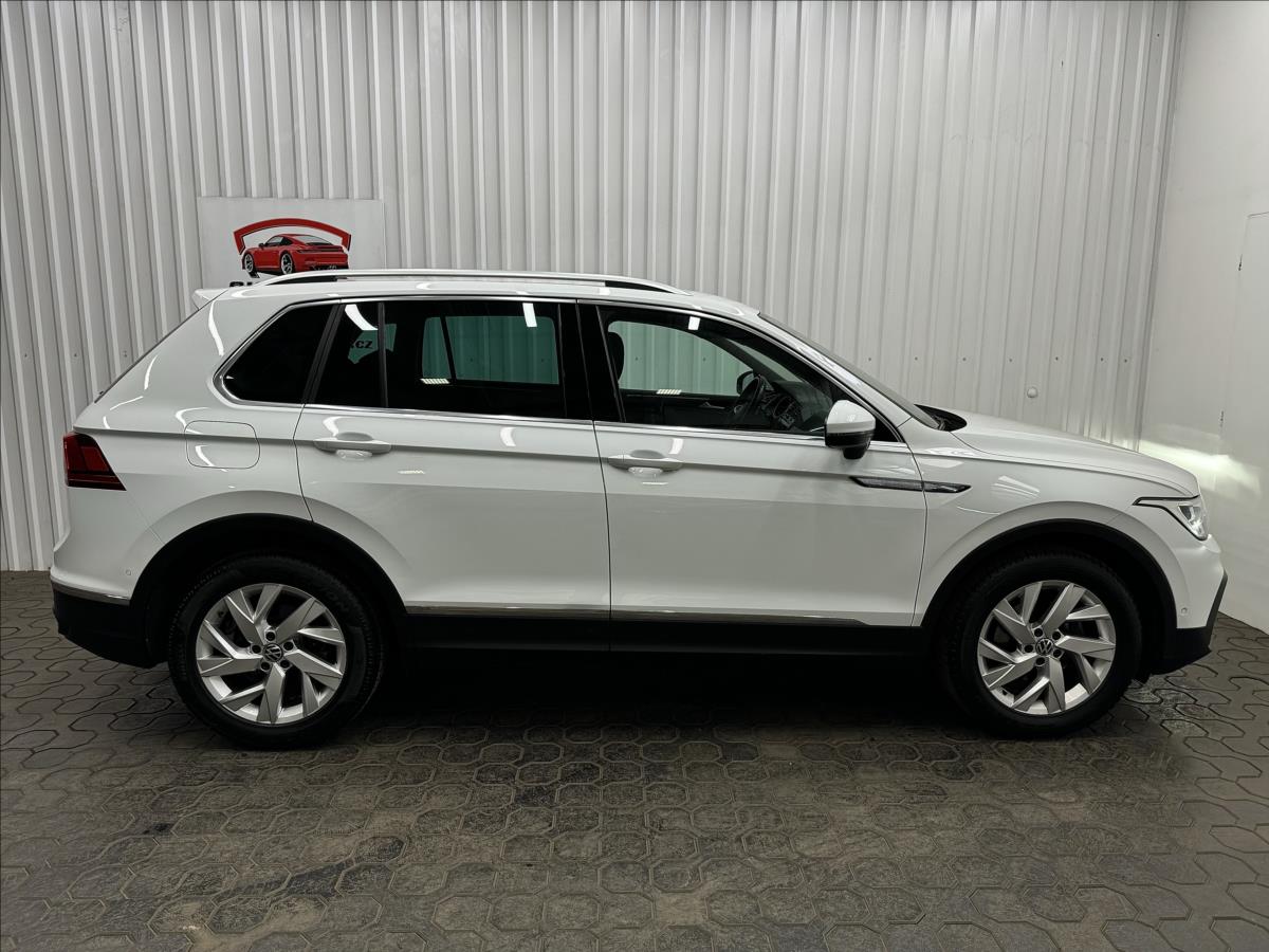 volkswagen-tiguan-1-5tsi-110kw-dsg-acc-navi-led - 9