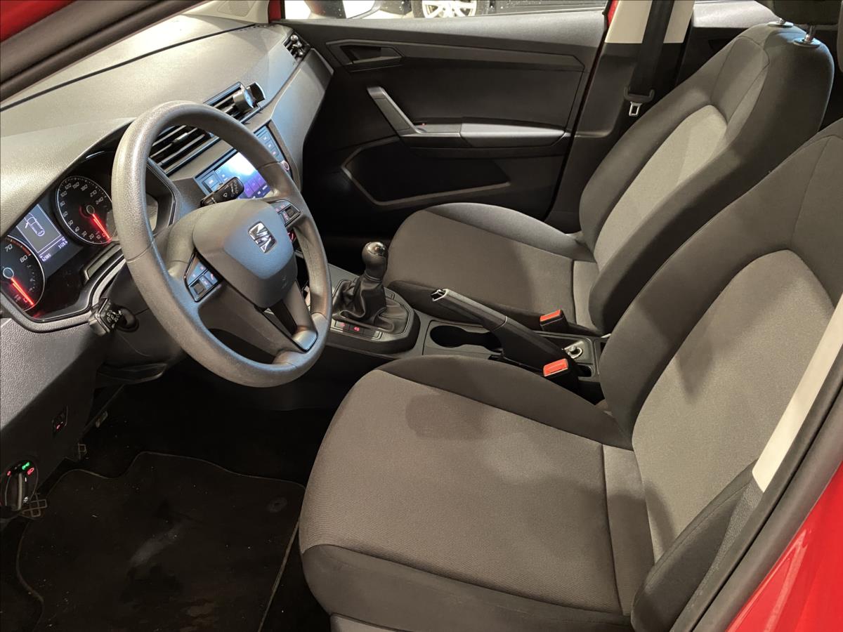 seat-ibiza-1-0-g-tec - 4