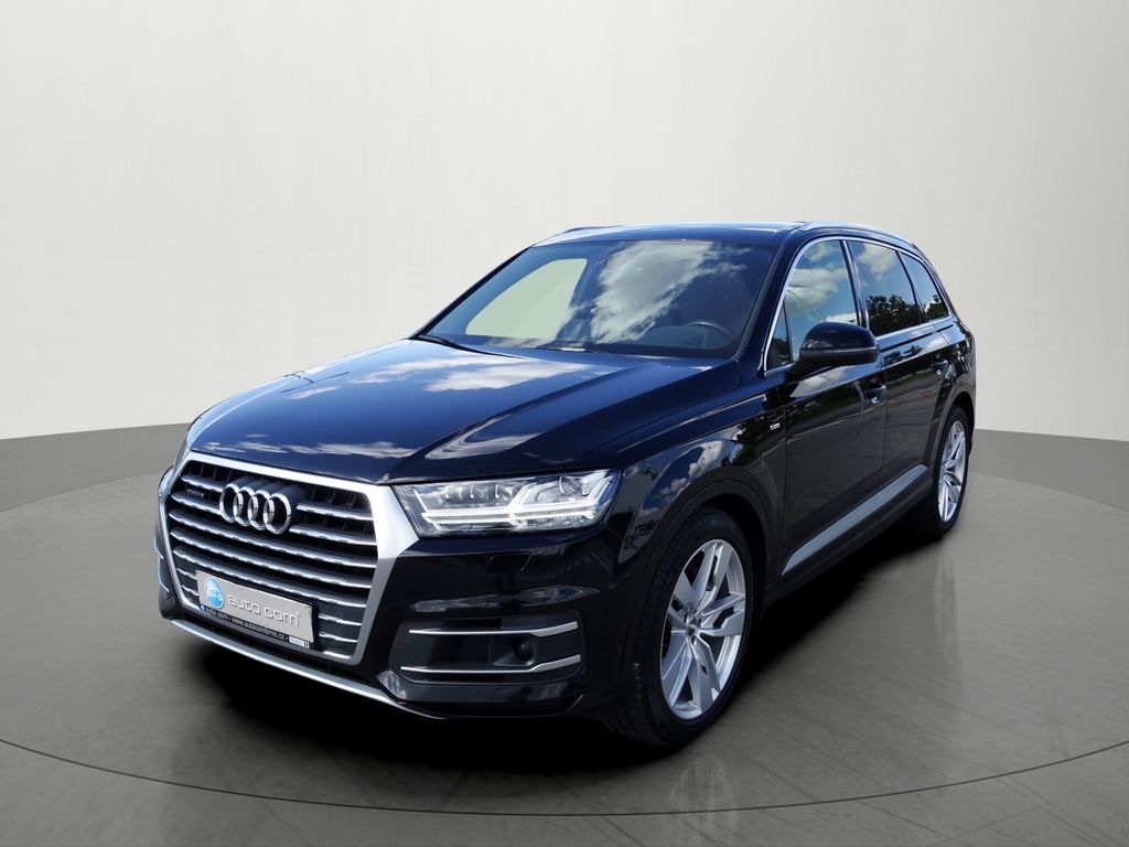 Audi Q7 3.0TDI 200kw S-line Matrix 7mí