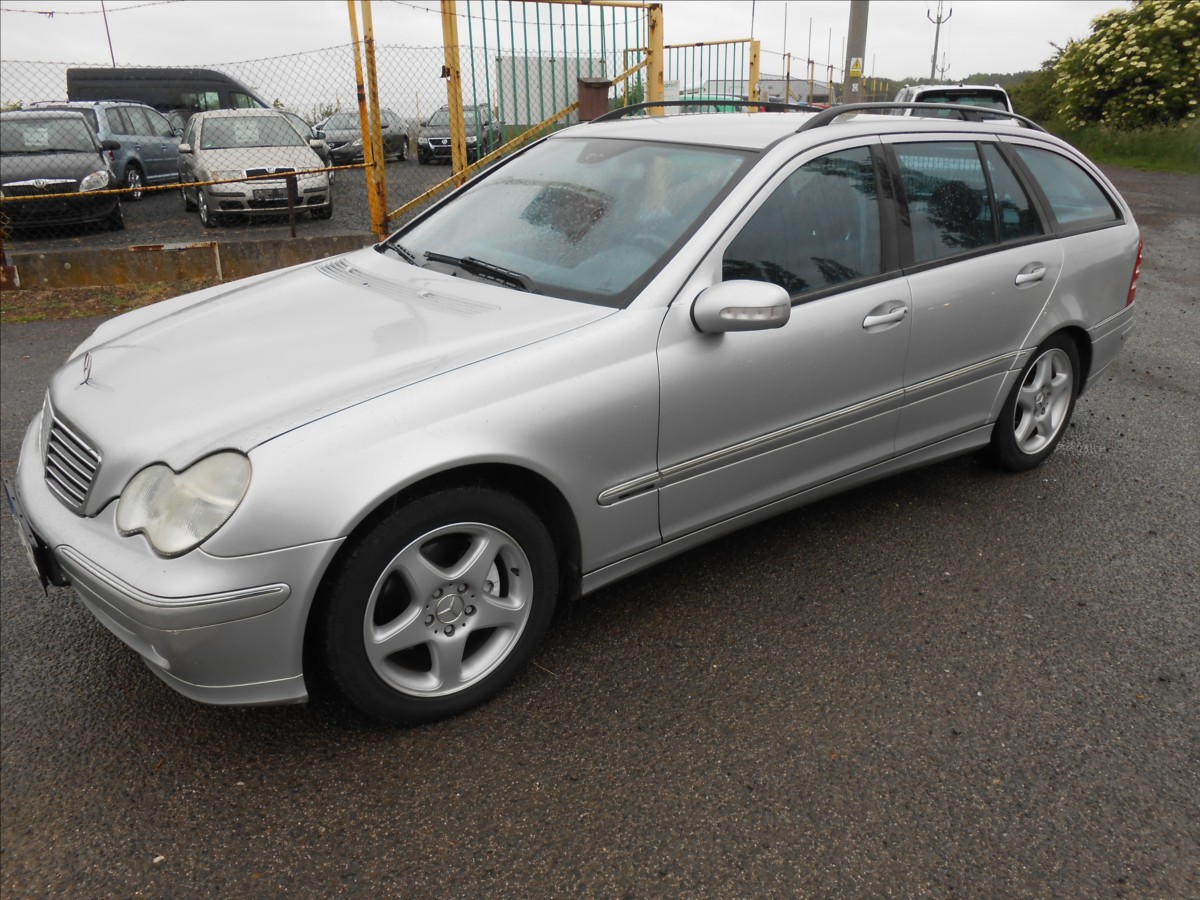 Mercedes-Benz Třídy C 2,2 90 kW Digiklima Seviska