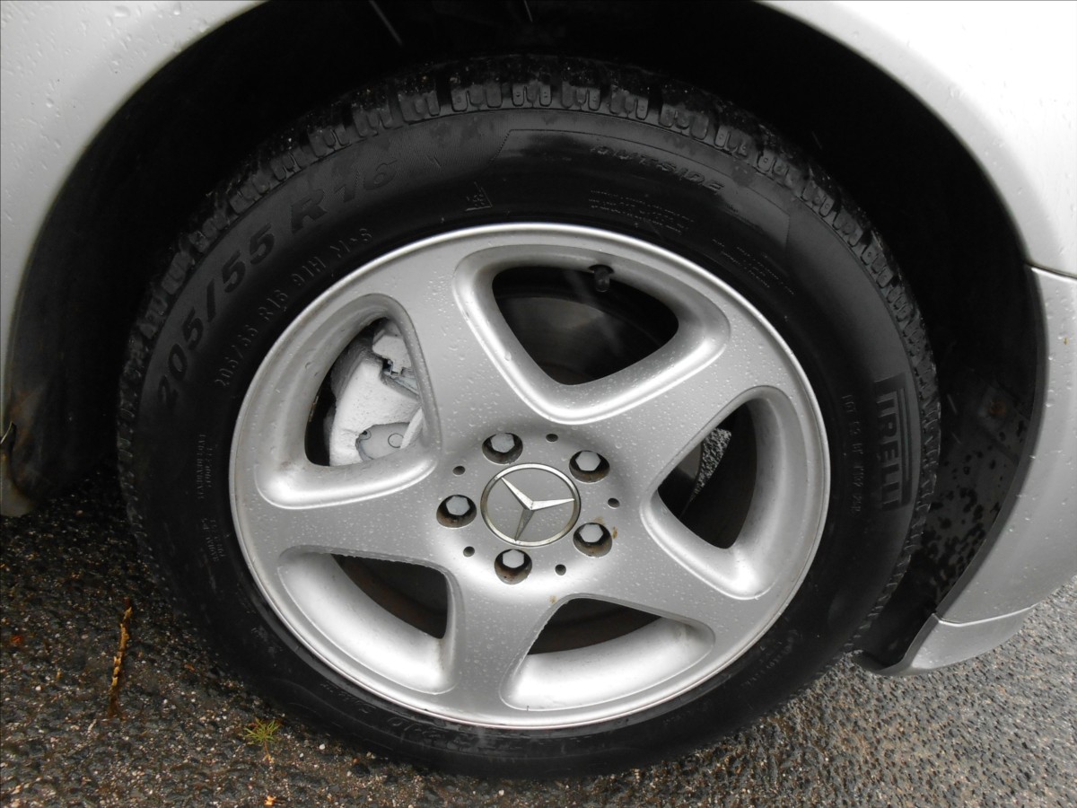 mercedes-benz-tridy-c-2-2-90-kw-digiklima-seviska - 5