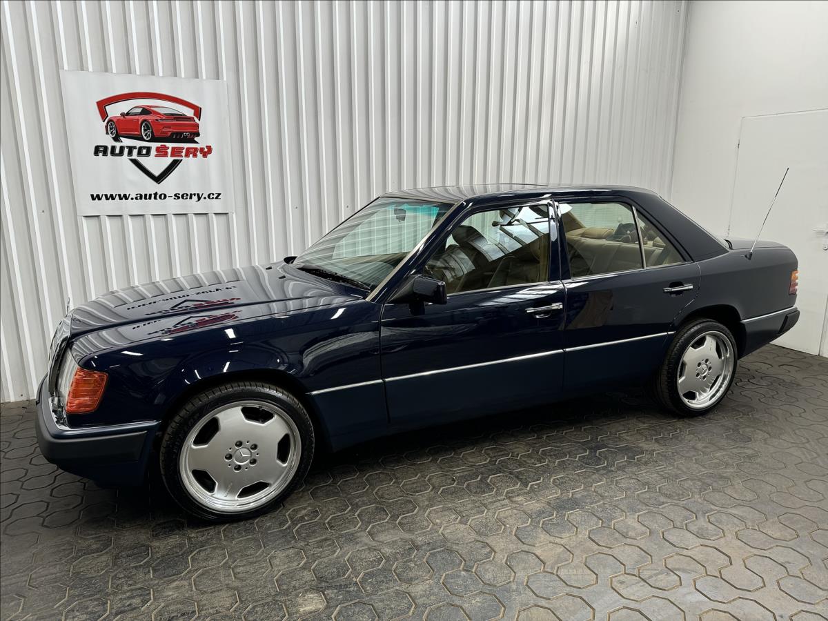 mercedes-benz-124-e400-v8 - 2