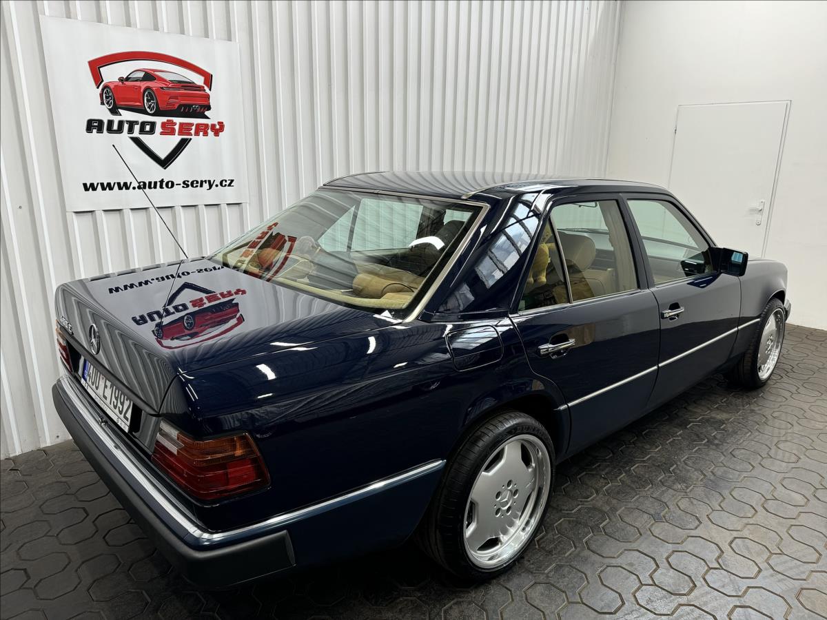 mercedes-benz-124-e400-v8 - 7