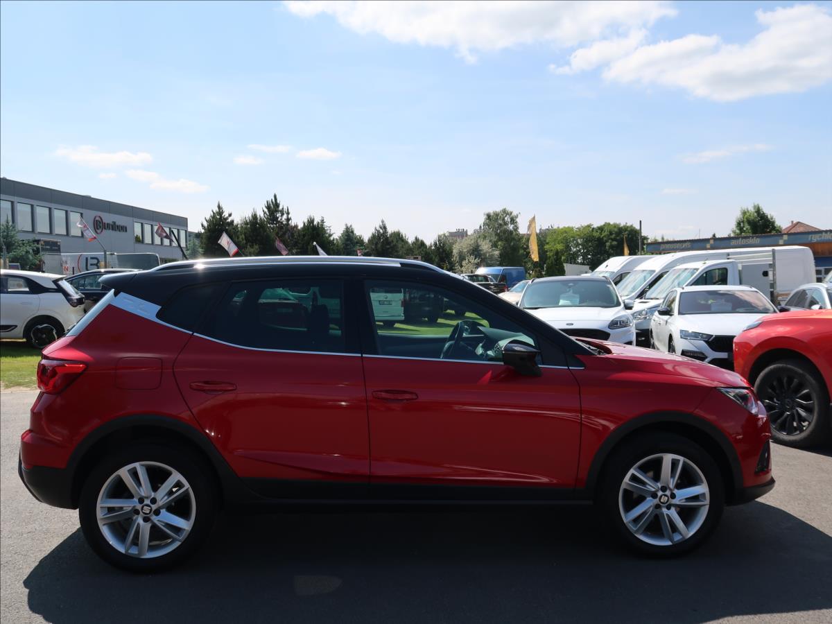 seat-arona-1-6-tdi-85kw-fr-92tkm-navi - 4