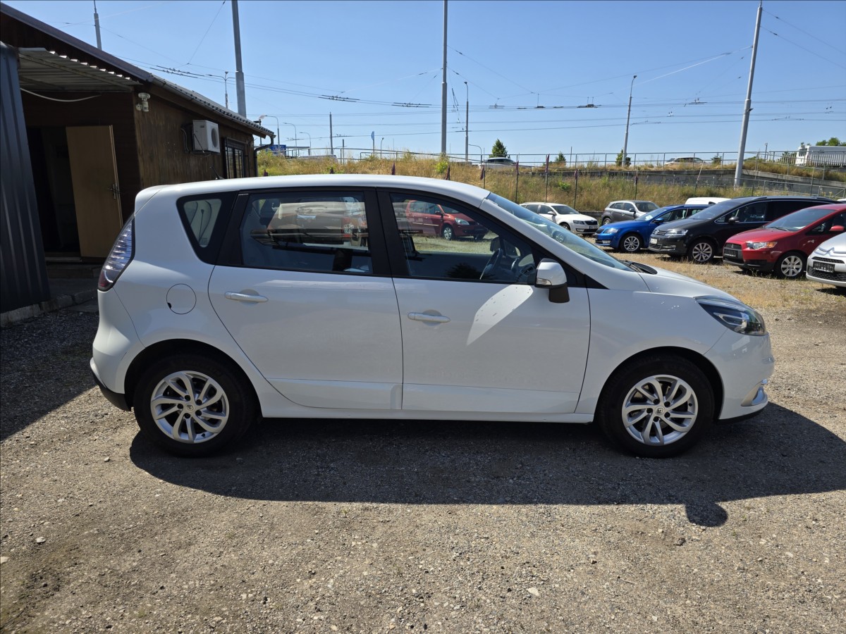 renault-scenic-1-5-tdci-81kw - 3