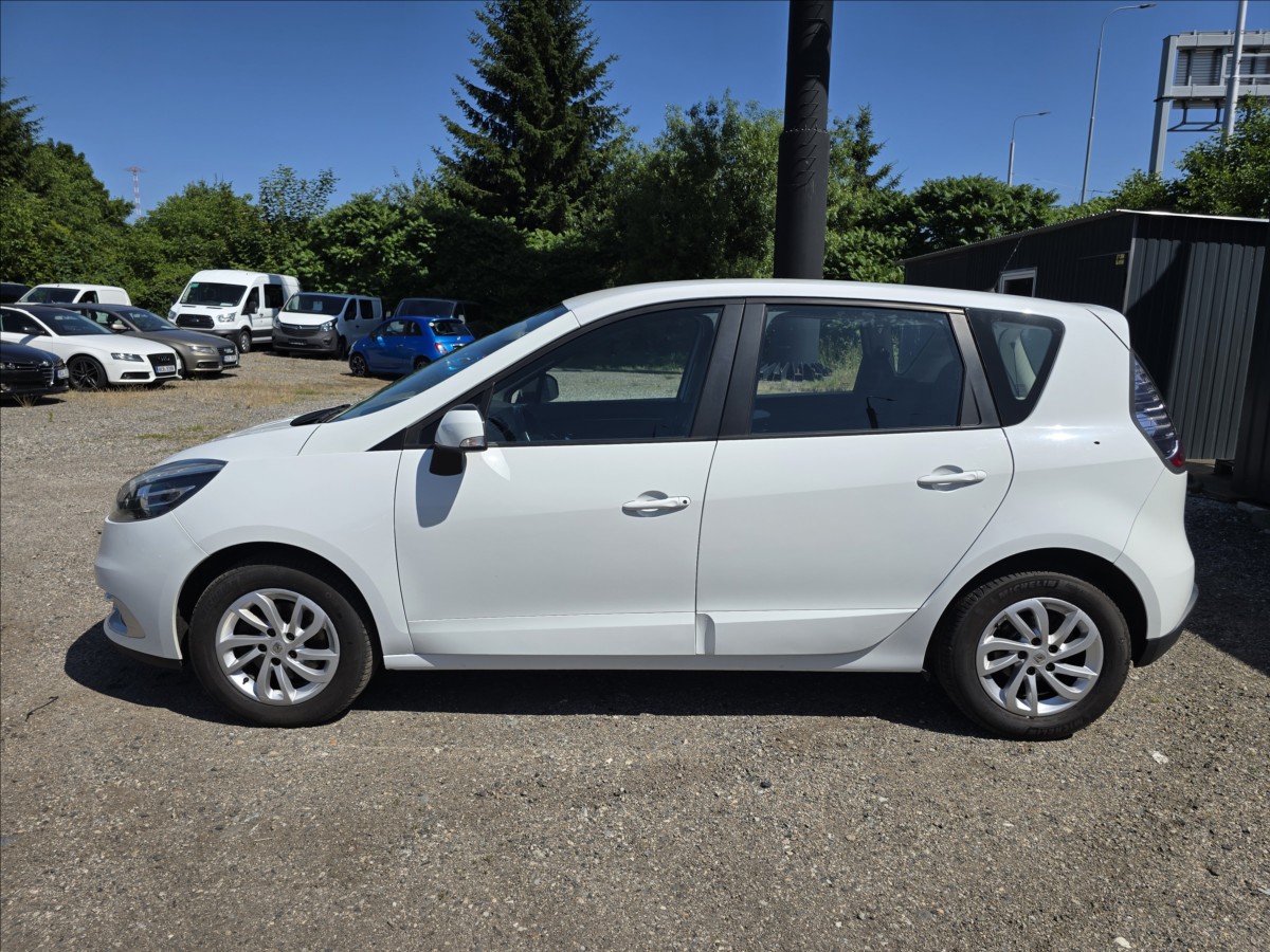 renault-scenic-1-5-tdci-81kw - 7