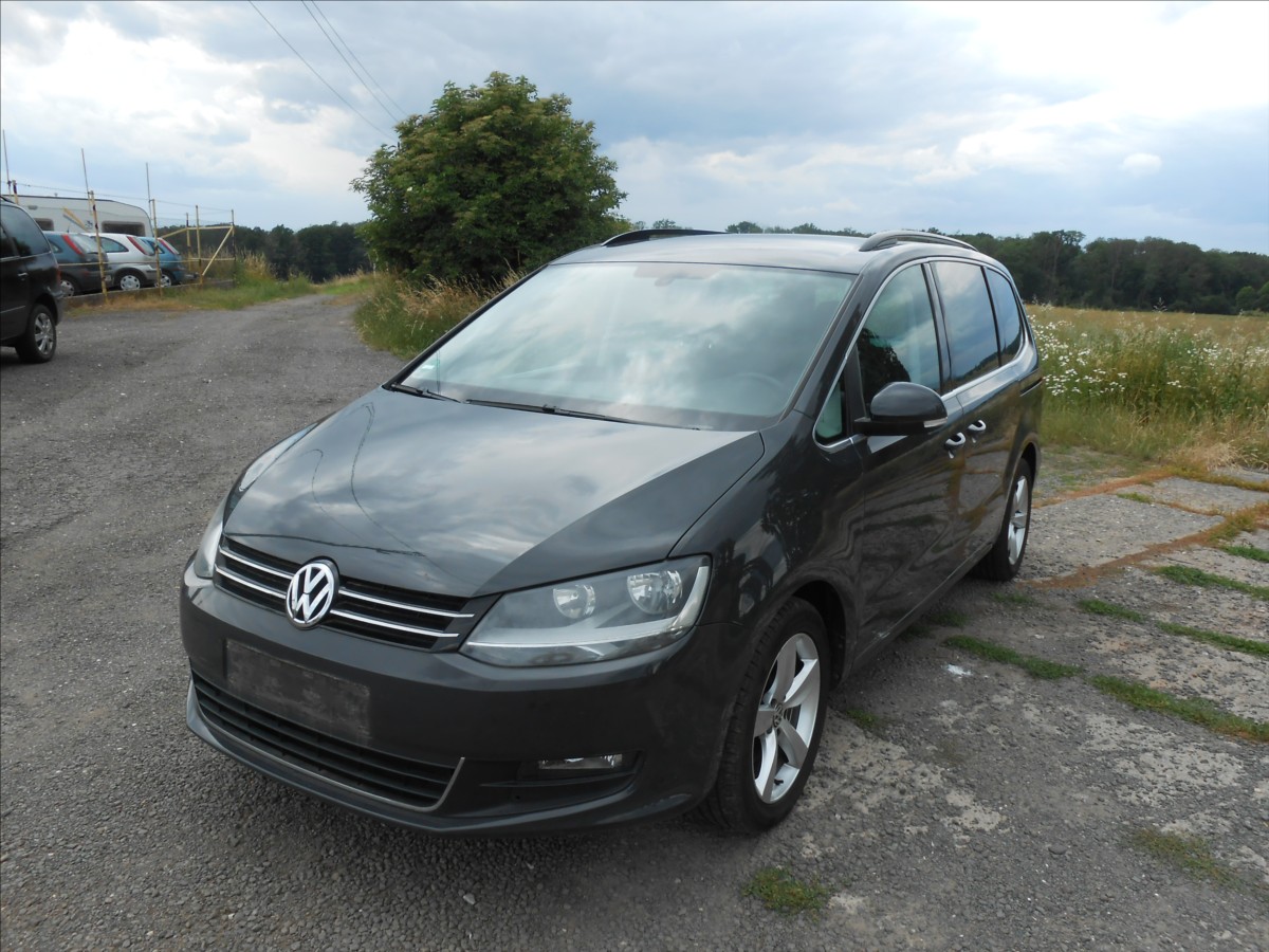 volkswagen-sharan-1-4-tsi-110-kw-serviska - 1