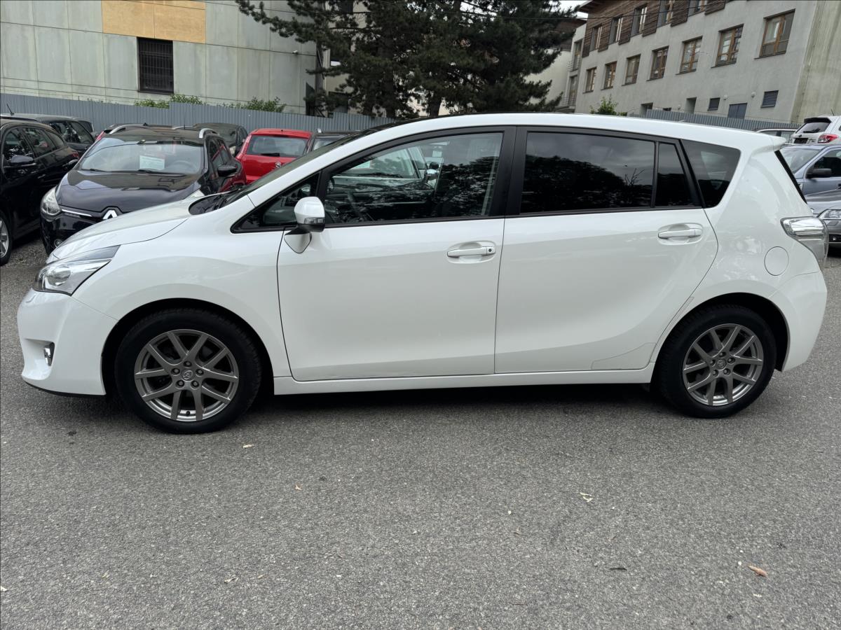 toyota-verso-2-0-7-mist-bila-metaliza - 4