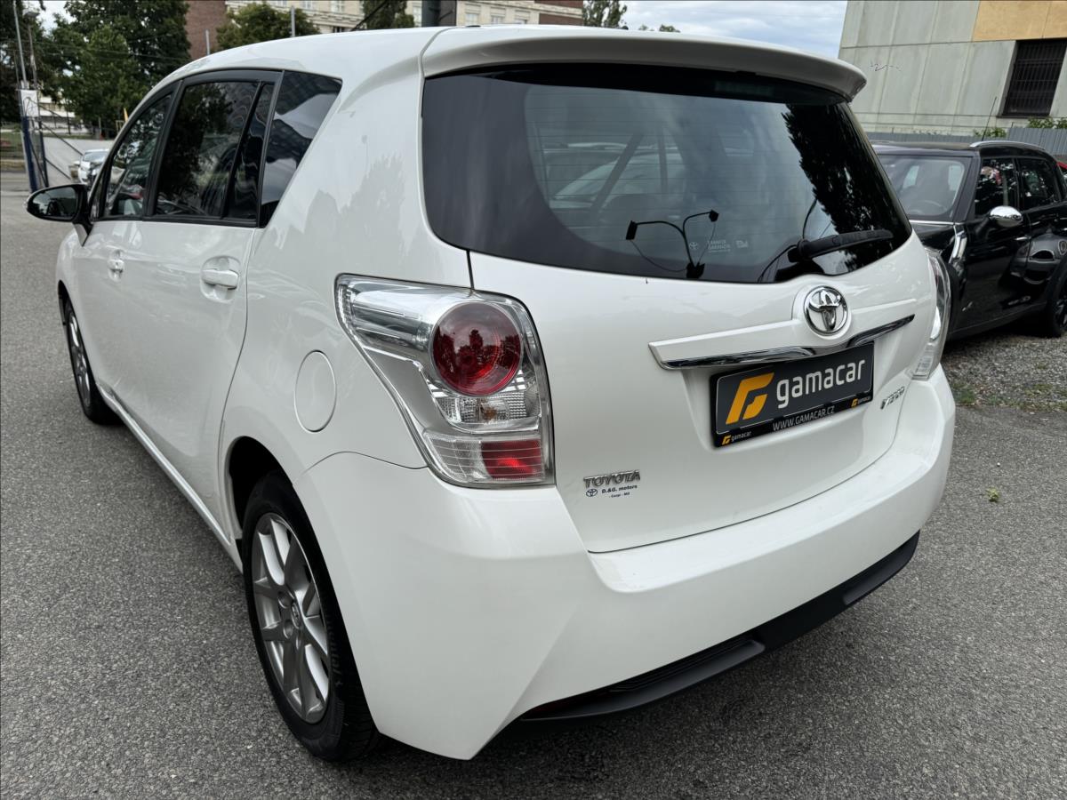 toyota-verso-2-0-7-mist-bila-metaliza - 7