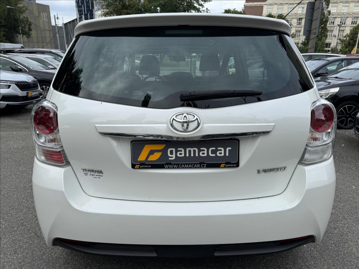 toyota-verso-2-0-7-mist-bila-metaliza - 8