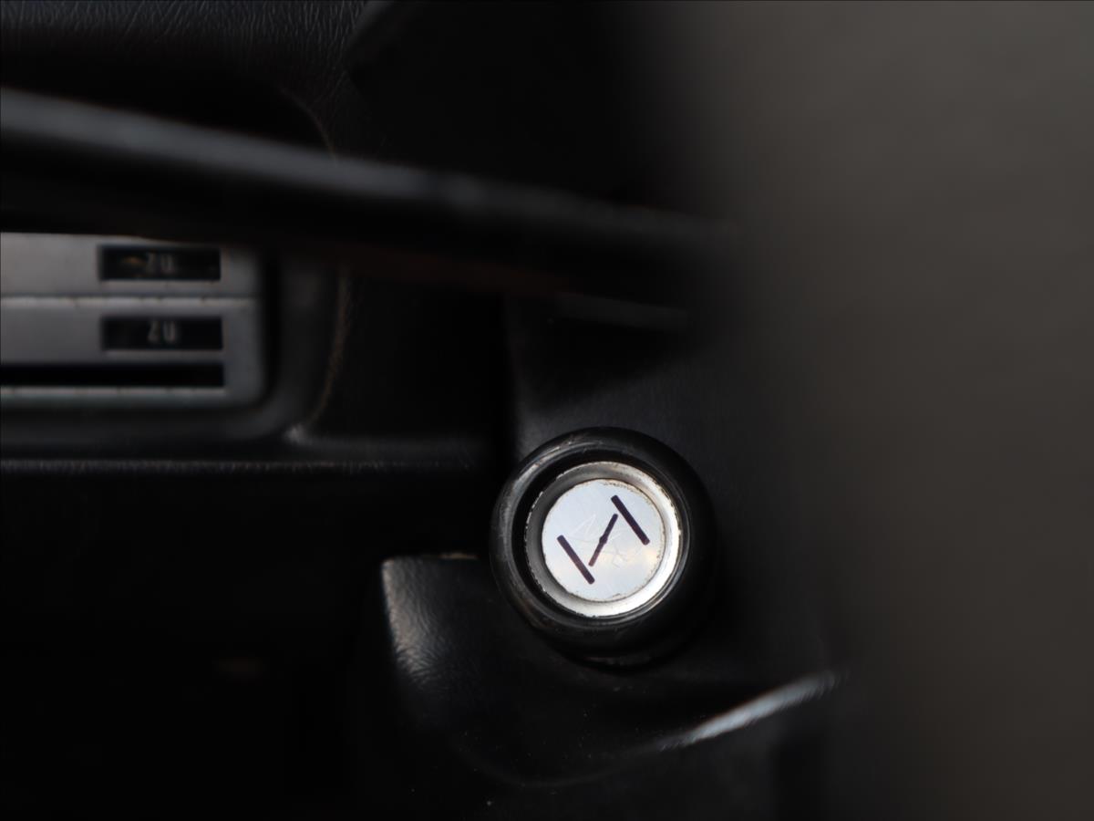 bmw-rada-3-1-6-1602-coupe - 9