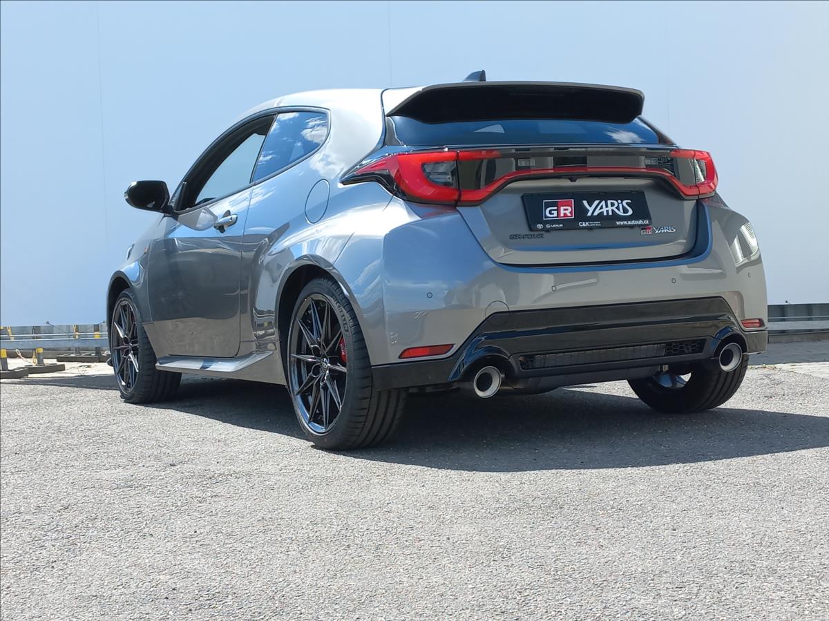 toyota-gr-yaris-1-6-turbo-a-t-280k-dynamic-vip - 6
