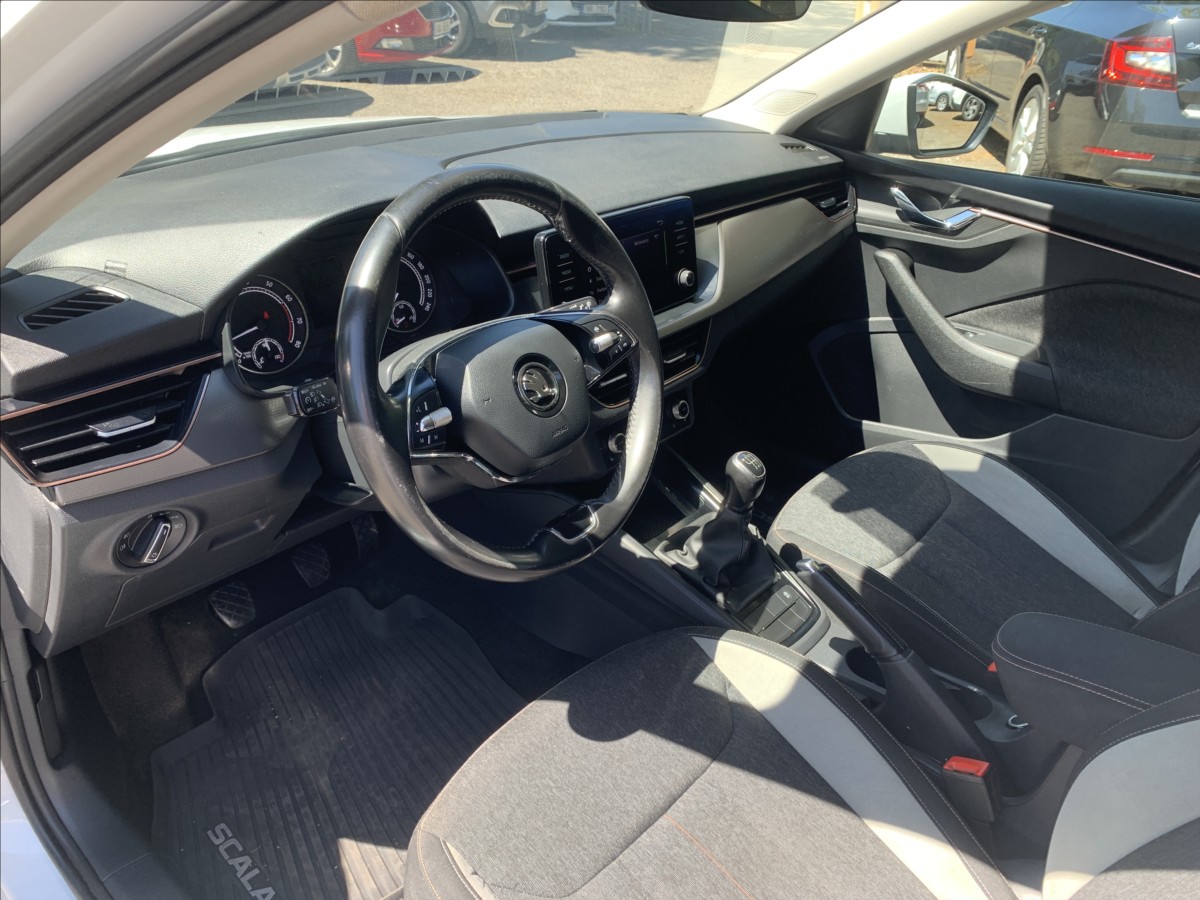 skoda-scala-1-5-tsi-style-1-maj-cr-serviska - 9