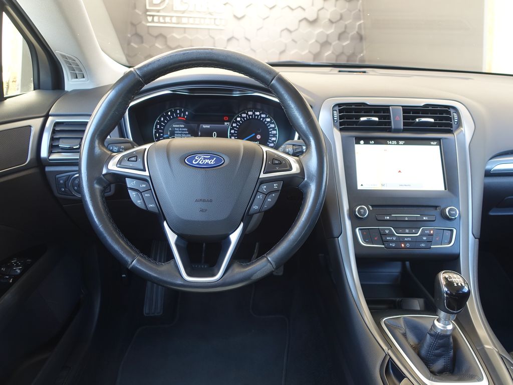 ford-mondeo-2-0-tdci-titanium - 6