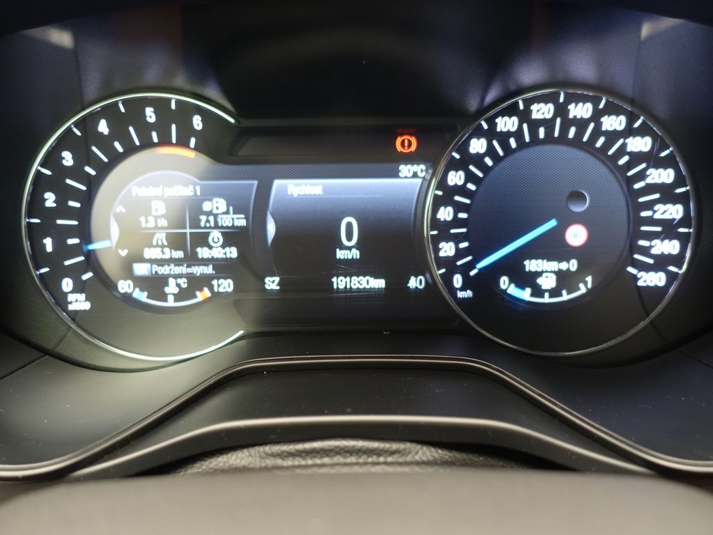 ford-mondeo-2-0-tdci-titanium - 8