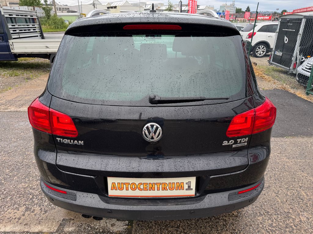 volkswagen-tiguan-2-0tdi-4x4-dsg-sport - 5
