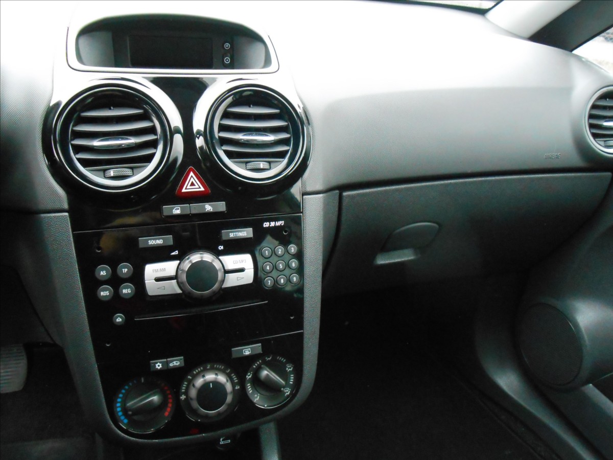 opel-corsa-1-4-64-kw-klima-serviska - 9