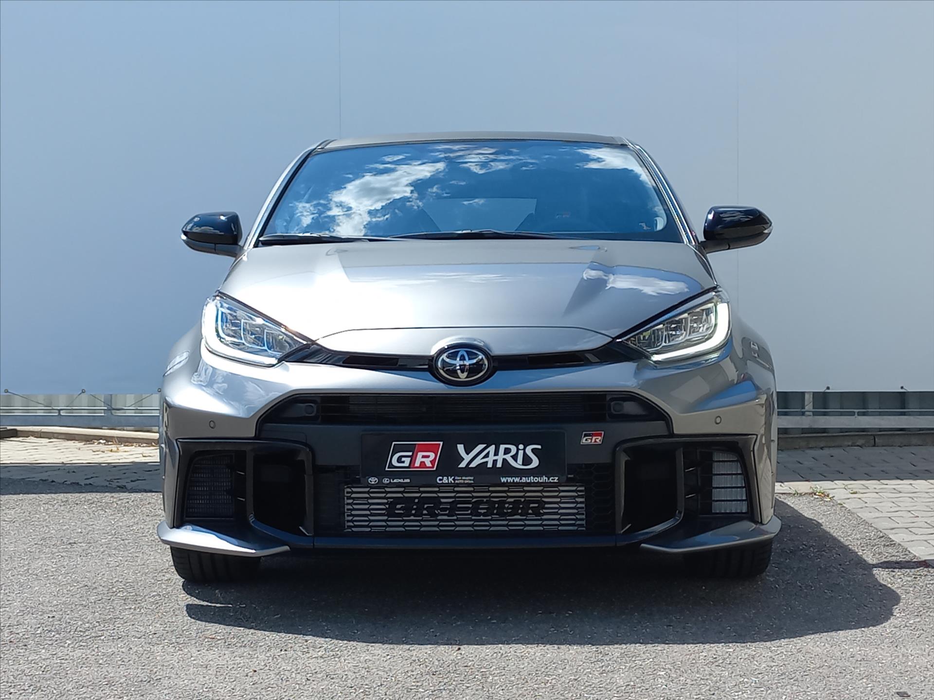 toyota-gr-yaris-1-6-turbo-a-t-280k-dynamic-vip - 2