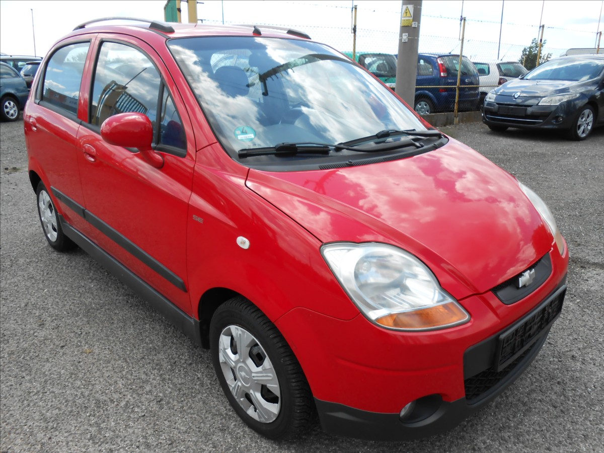 Chevrolet Spark 1,0 i 49 kW KLIMA Serviska