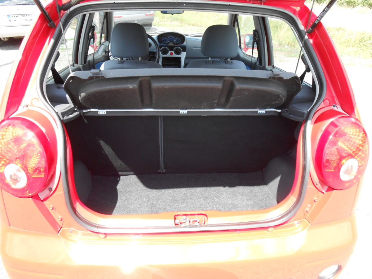 chevrolet-spark-1-0-i-49-kw-klima-serviska - 9