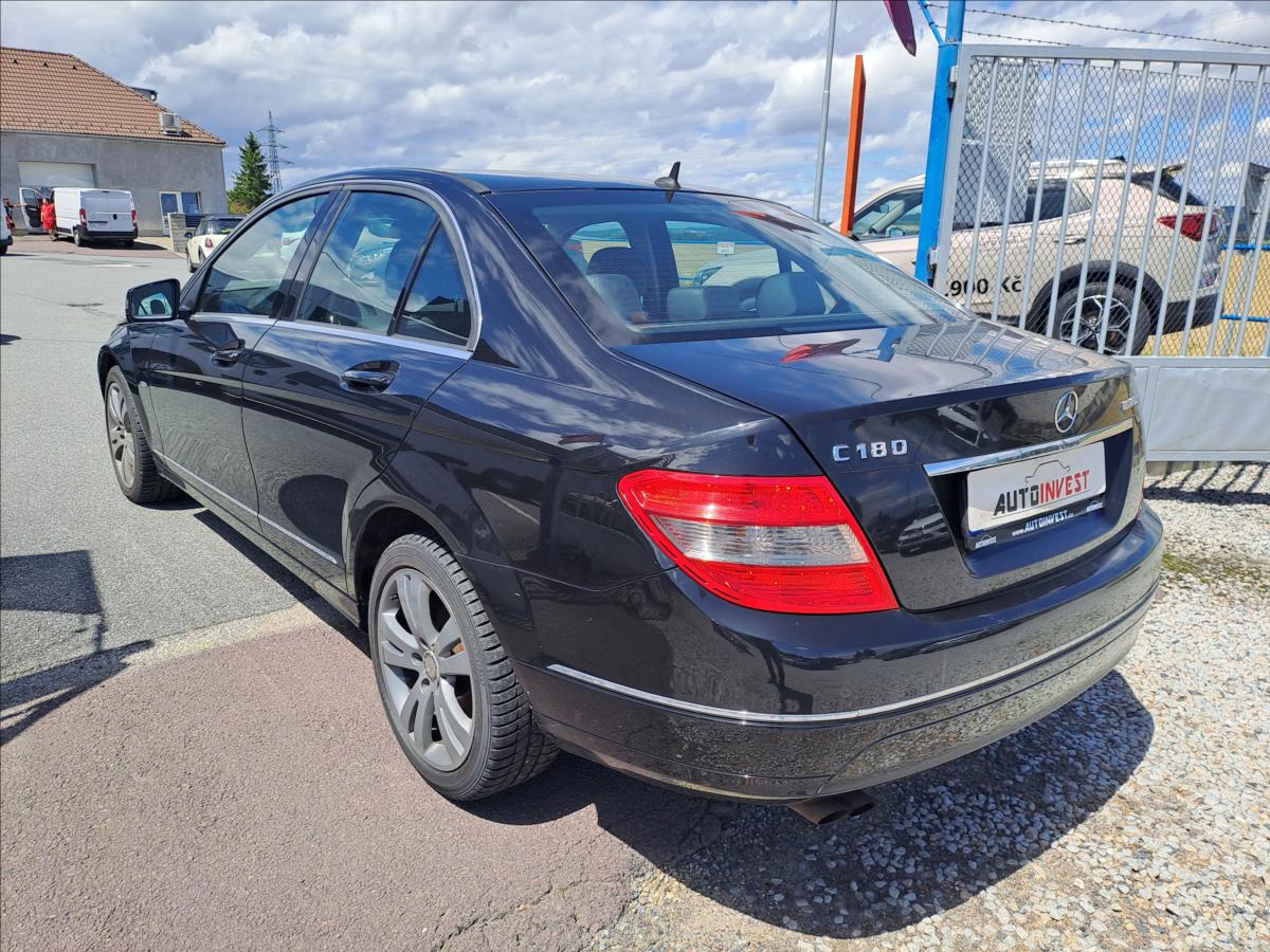 mercedes-benz-tridy-c-118-kompressor - 3