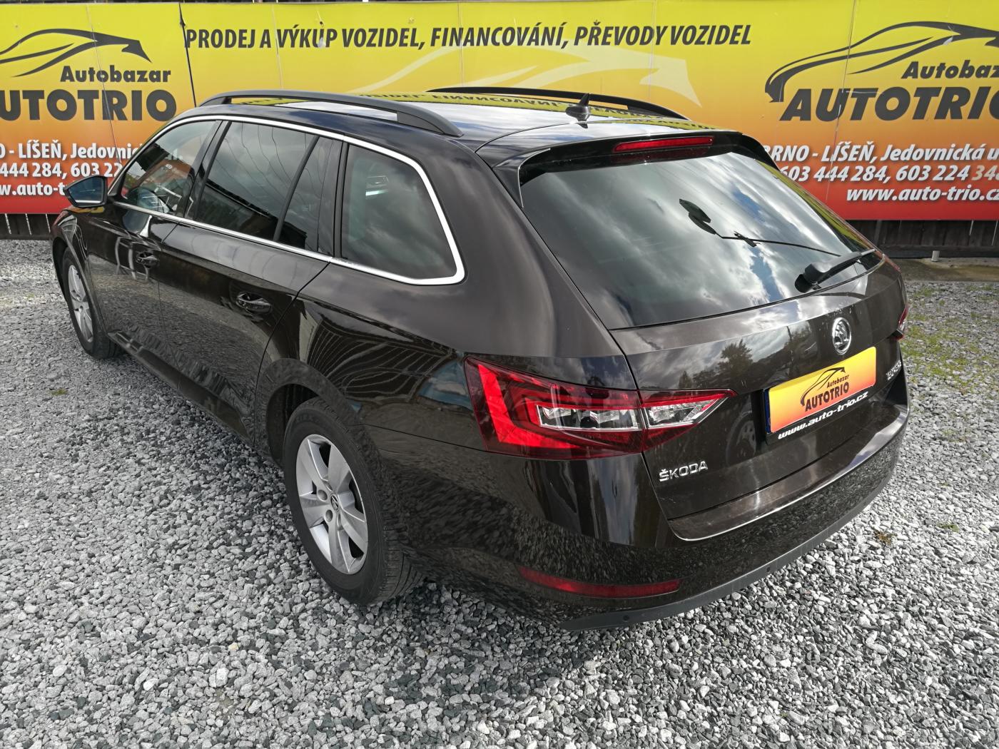 skoda-superb-2-0-tdi-ambiente-kombi - 3