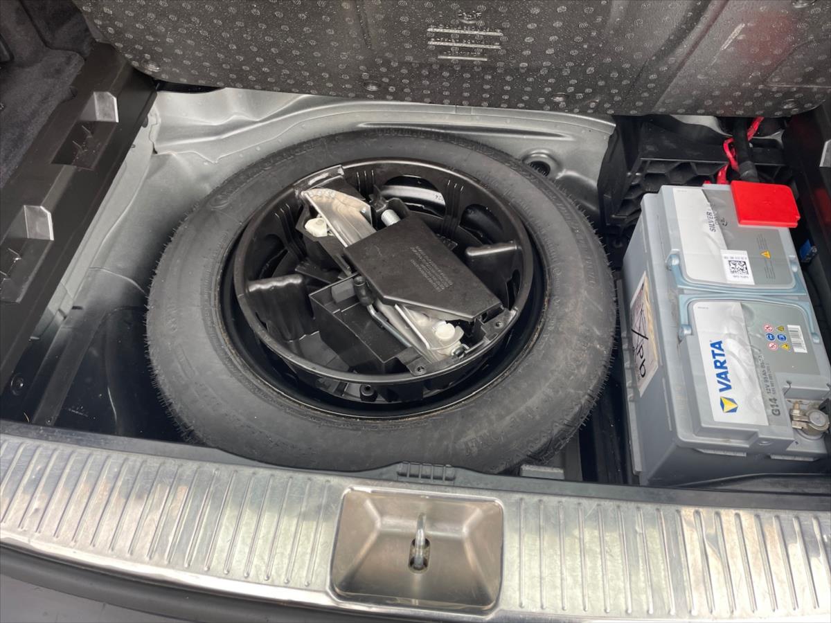 mercedes-benz-tridy-c-2-2-cdi-125-kw-elegance - 9