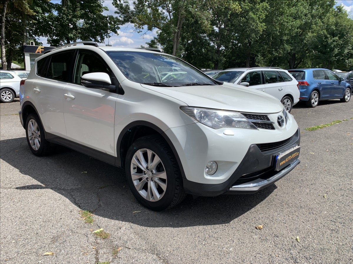 toyota-rav4-2-2-d-4d-awd-cr - 2
