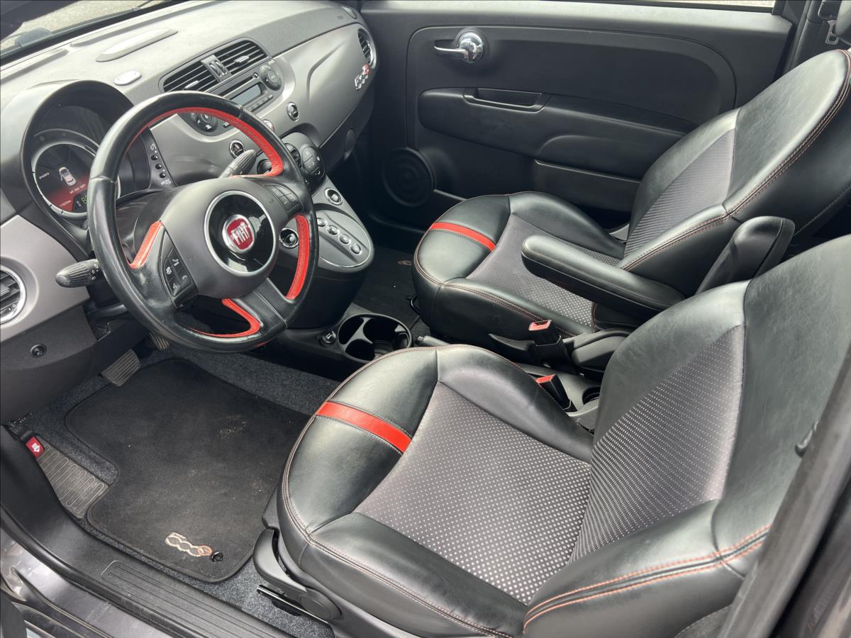 fiat-500e-82kw-park-senzory - 9