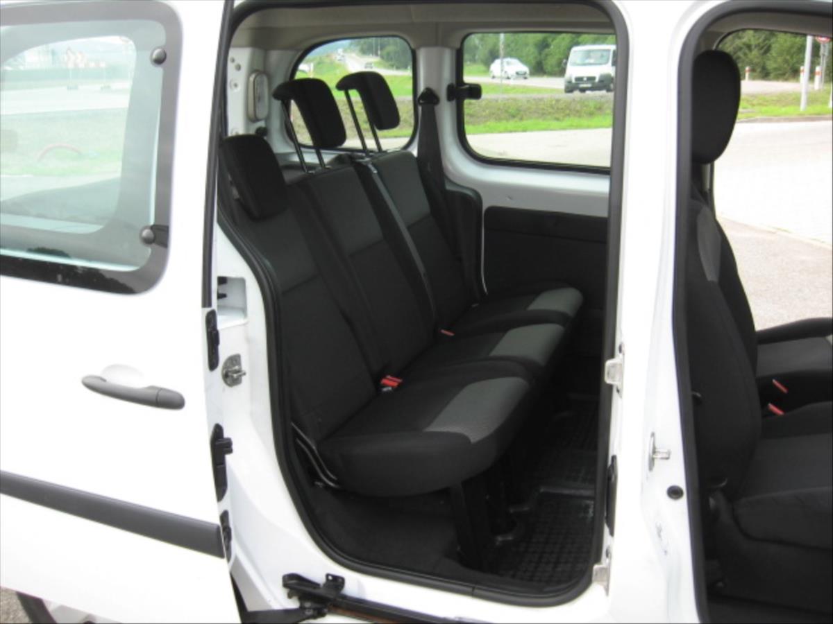 renault-kangoo-1-2 - 9