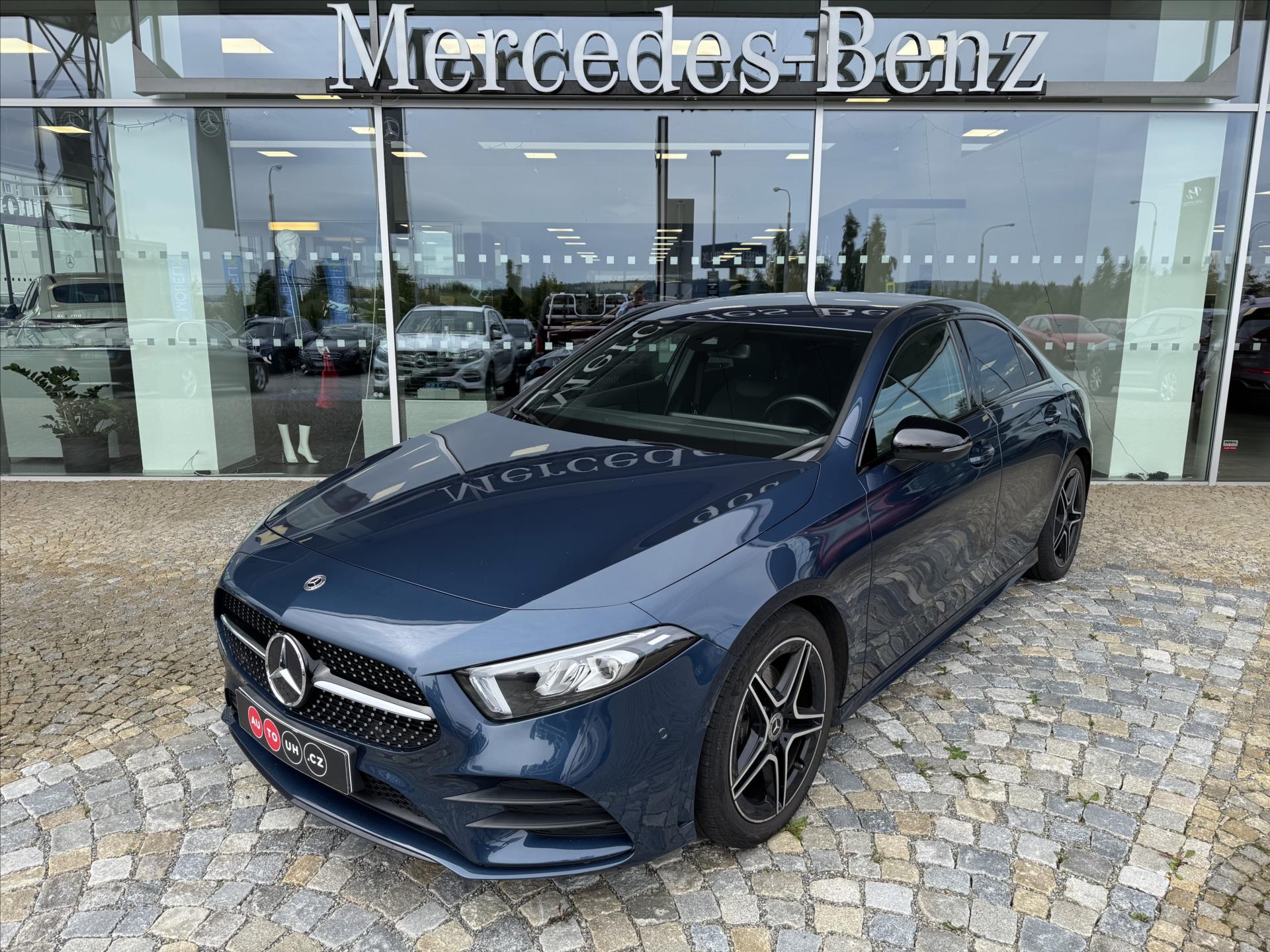 Mercedes-Benz Třídy A A 200 4MATIC L*AMG