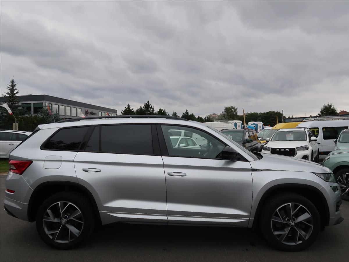 skoda-kodiaq-2-0-tsi-140kw-1majcr-sportline - 4