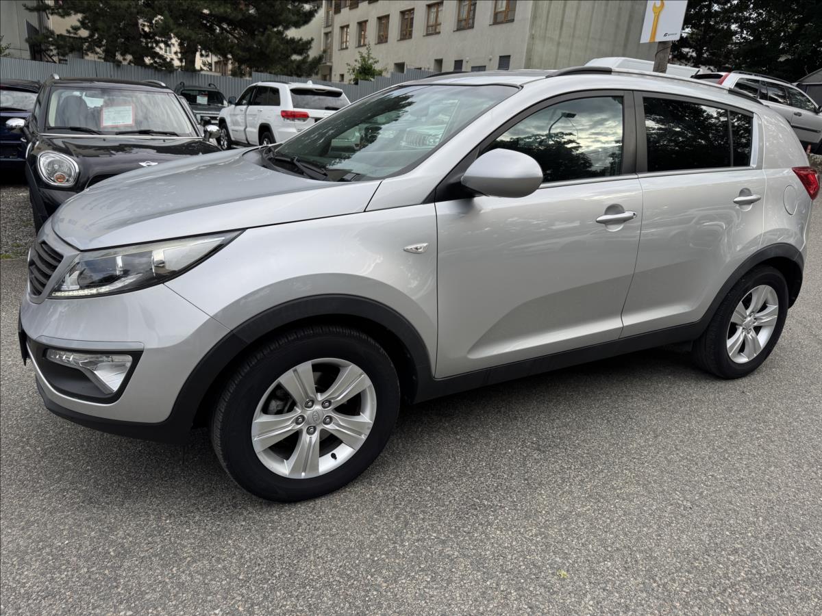 kia-sportage-1-7-bez-koroze - 2