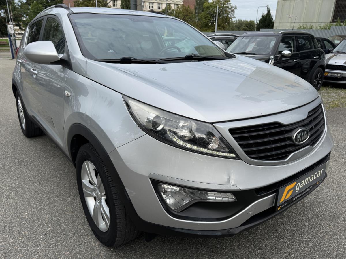 kia-sportage-1-7-bez-koroze - 9