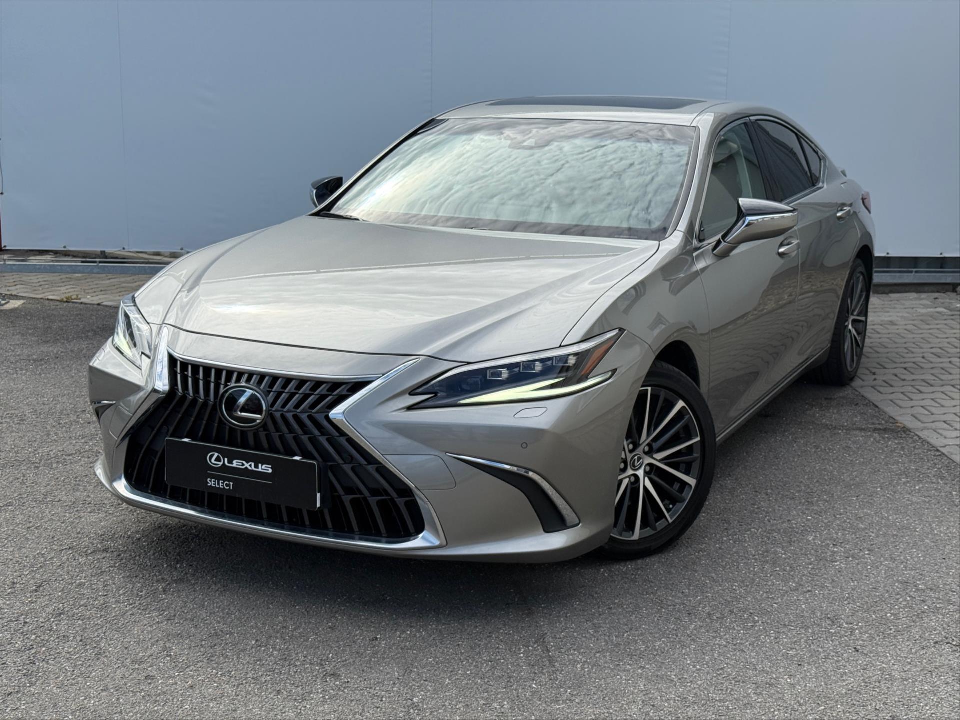 Lexus ES 300h 2,5 Prestige