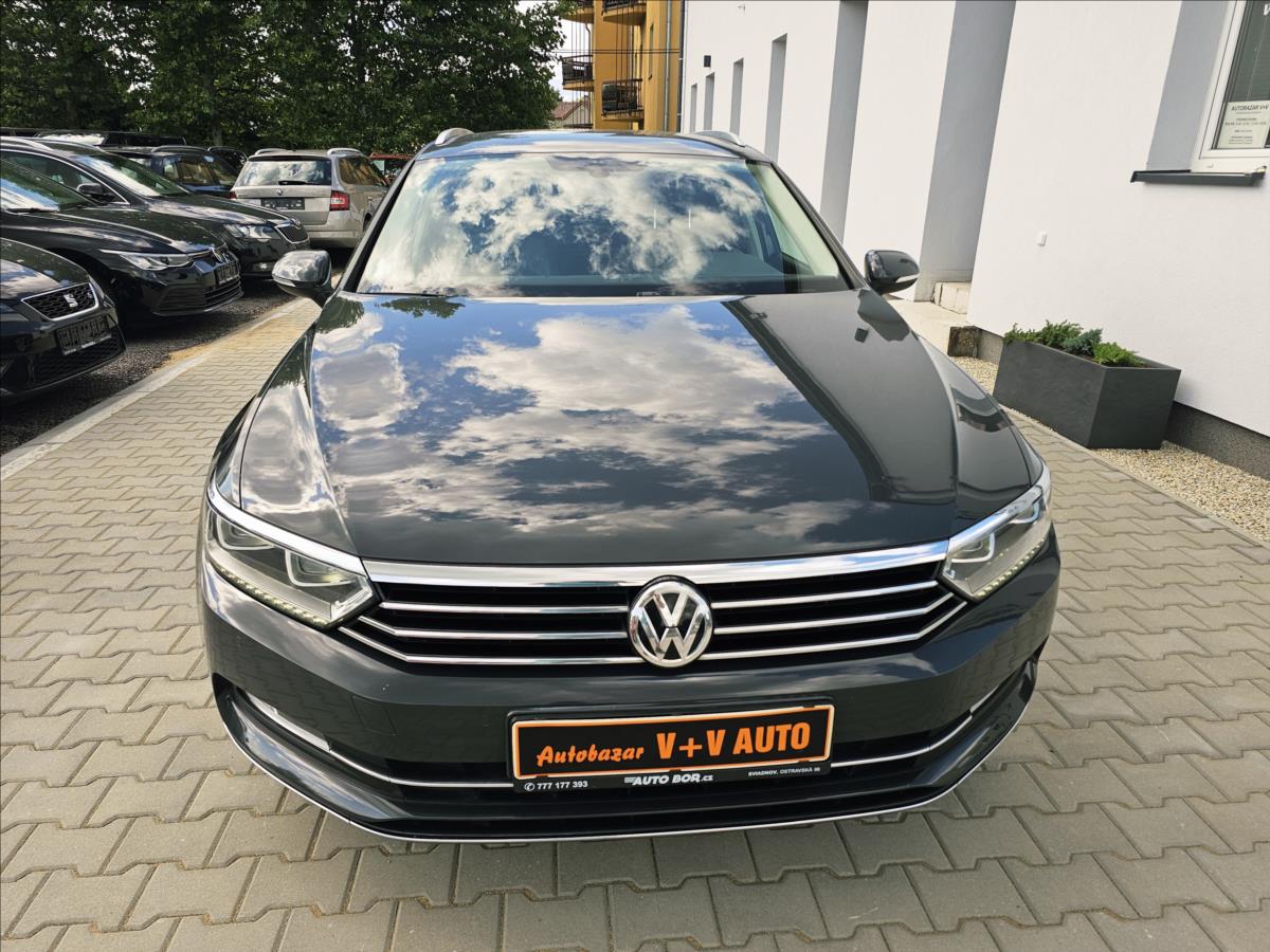volkswagen-passat-viii-1-4tsi-dsg-highline - 1