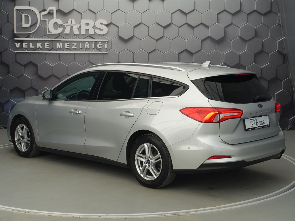 ford-focus-110-kw-manual-cool-connect - 1