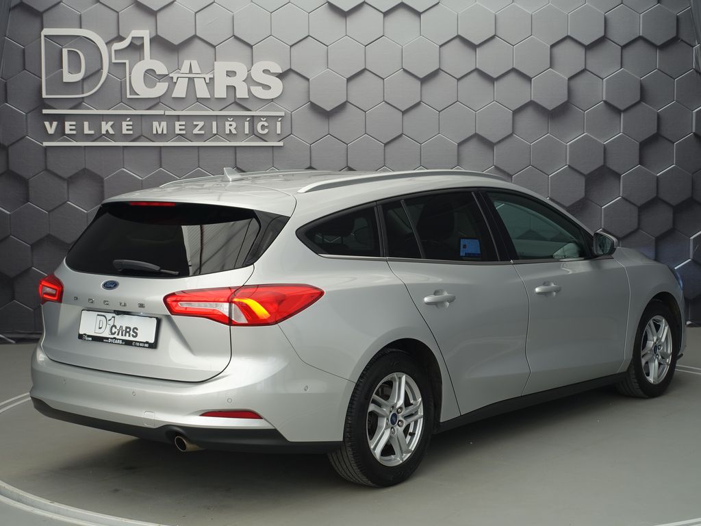 ford-focus-110-kw-manual-cool-connect - 4