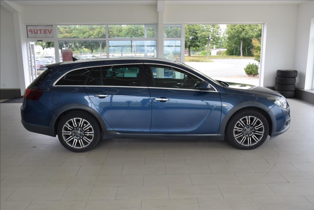 opel-insignia-2-0-ctdi-1-maj-4x4-navi-2xalu - 3