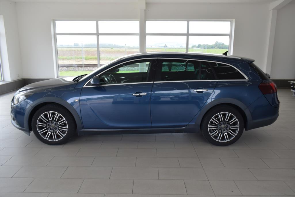 opel-insignia-2-0-ctdi-1-maj-4x4-navi-2xalu - 4