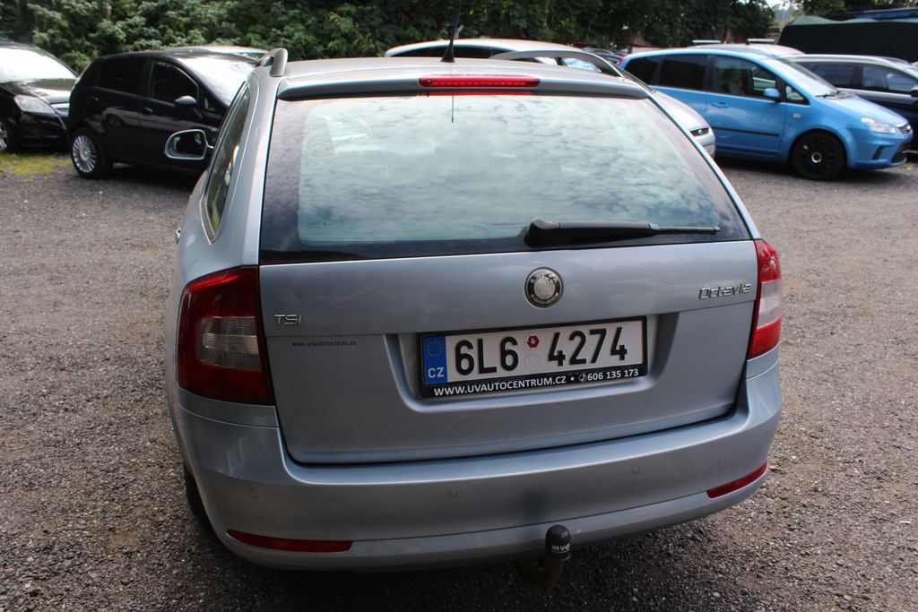 skoda-octavia-ii-1-4-tsi-kombi - 4