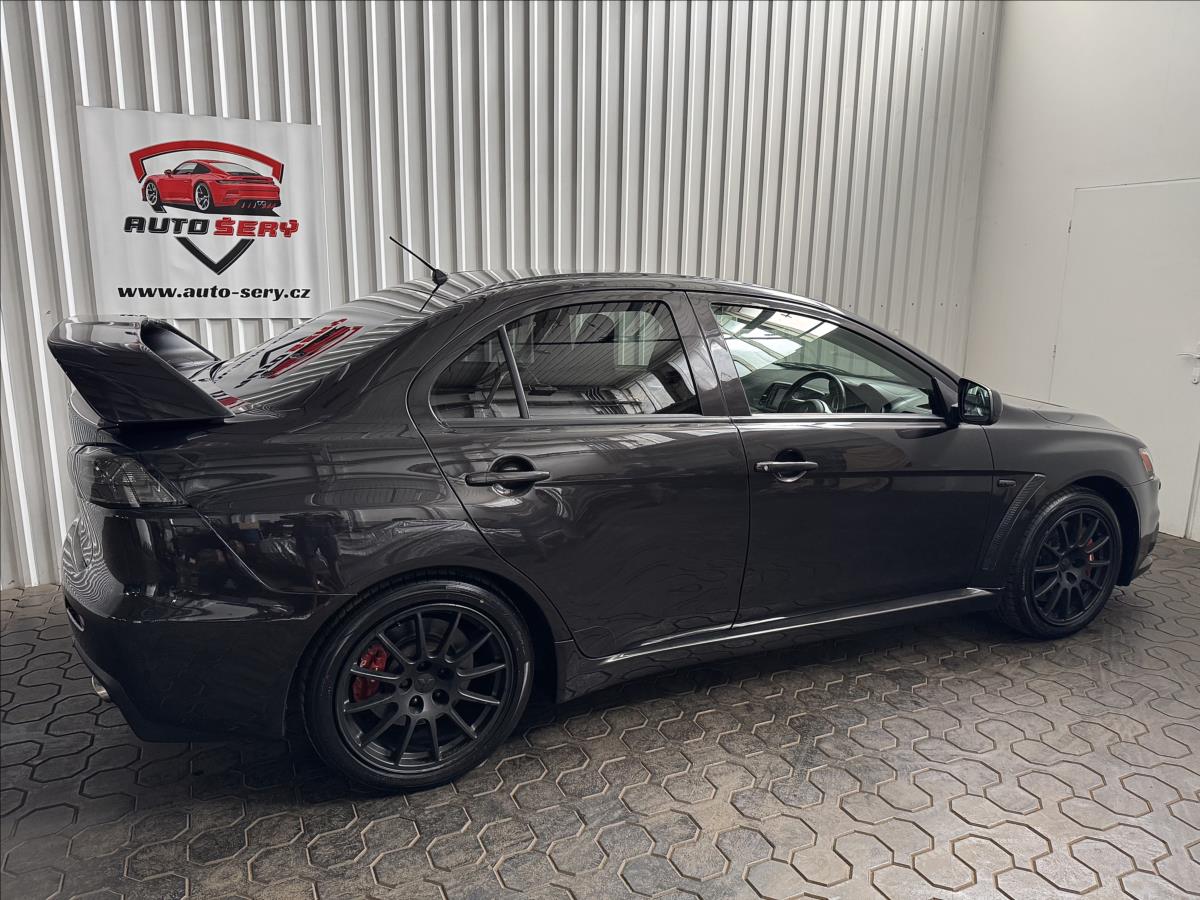 mitsubishi-lancer-evolution-x - 8