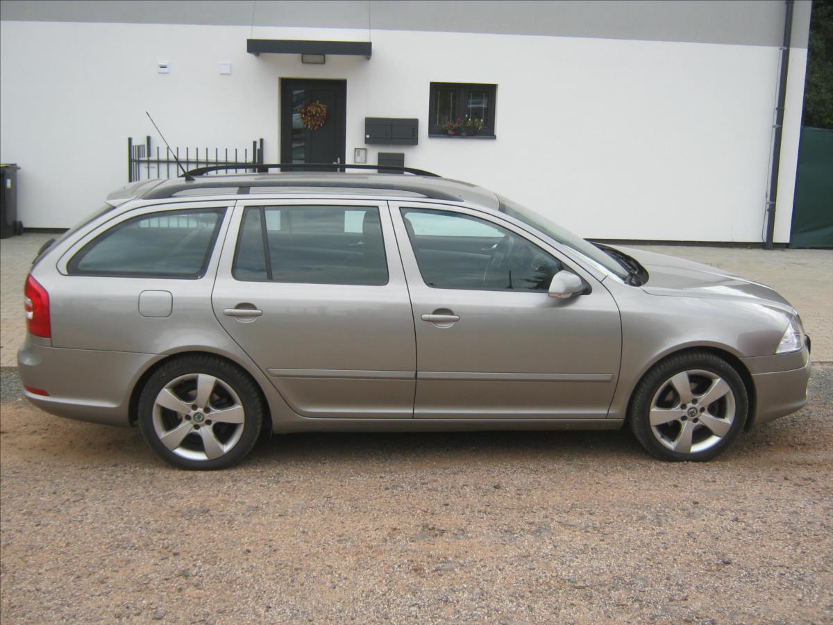 skoda-octavia-1-6 - 6